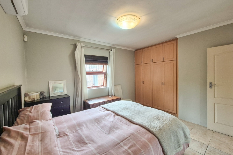 2 Bedroom Property for Sale in Vredekloof Western Cape